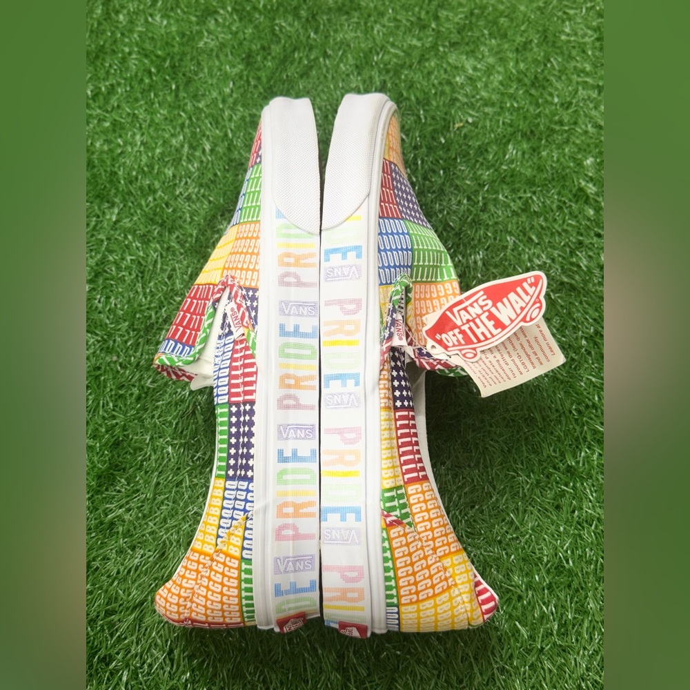 Vans Men Shoes “PRIDE” Size‎ 11.5 - Picture 3 of 4